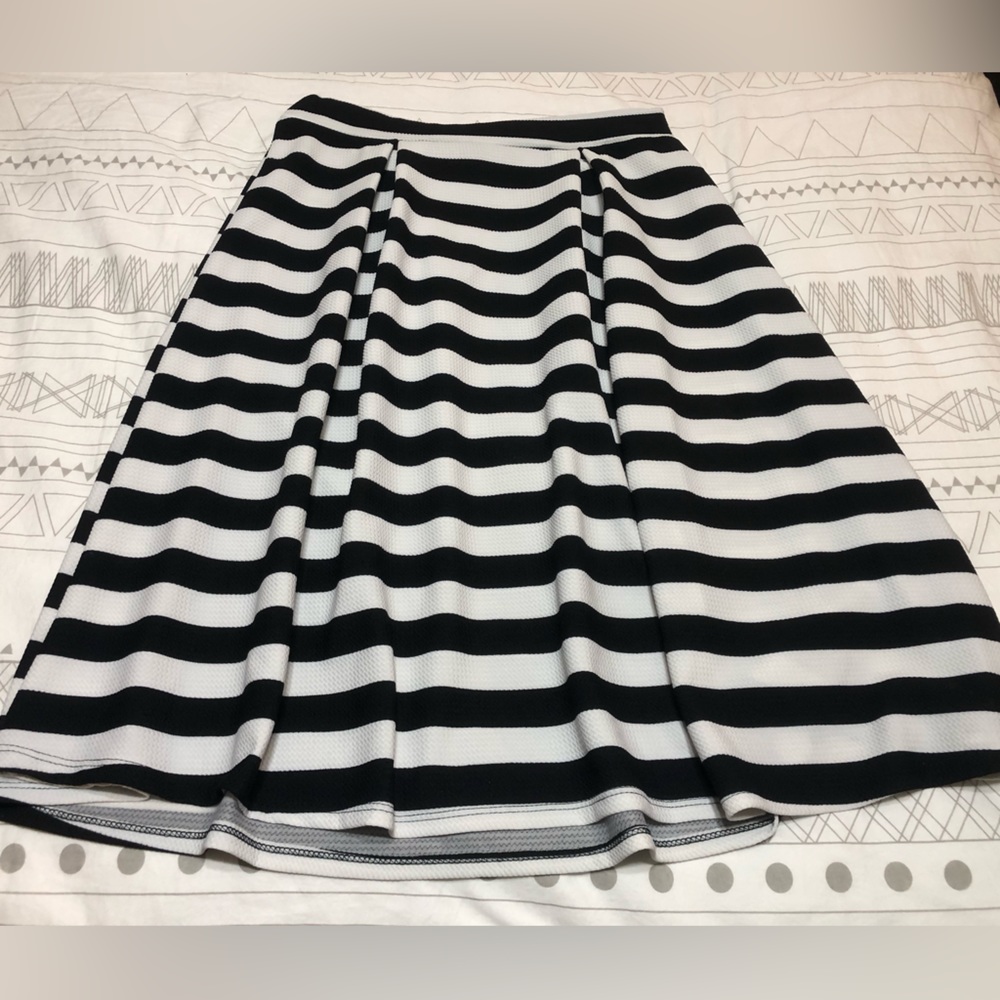 Snap Skirt